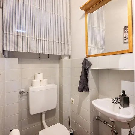 Suedstadt-oase 2 Komfort Mit 2 Sz Und Balkon Apartment *