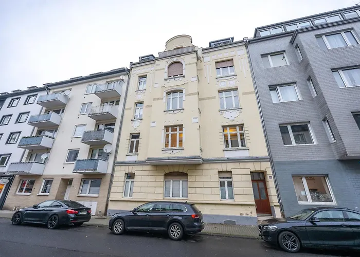 Apartamento Suedstadt-oase 2 Komfort Mit 2 Sz Und Balkon *