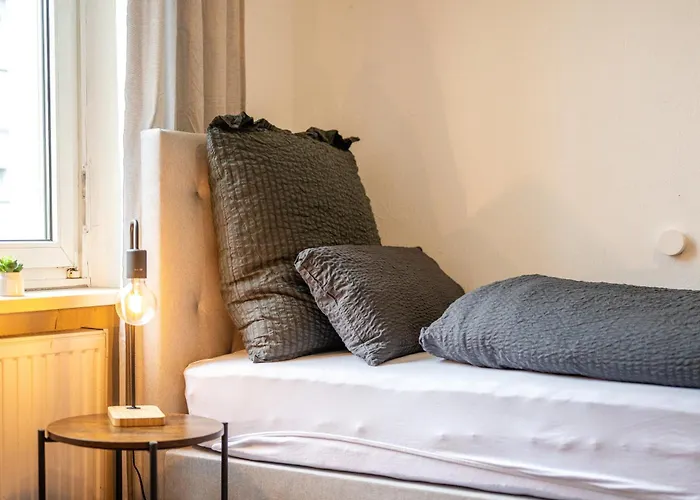 Suedstadt-oase 2 Komfort Mit 2 Sz Und Balkon Apartamento Coblença